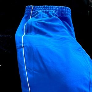 Track pants with pockets